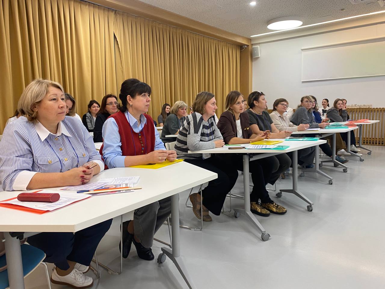 Проектный рывок «Абсолюта» и новая стажировка для директоров